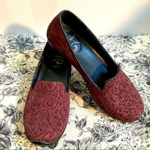 DANSKO Sz 40 Olivia Burgundy Tooled Suede Slip On Comfort Flats Loafers